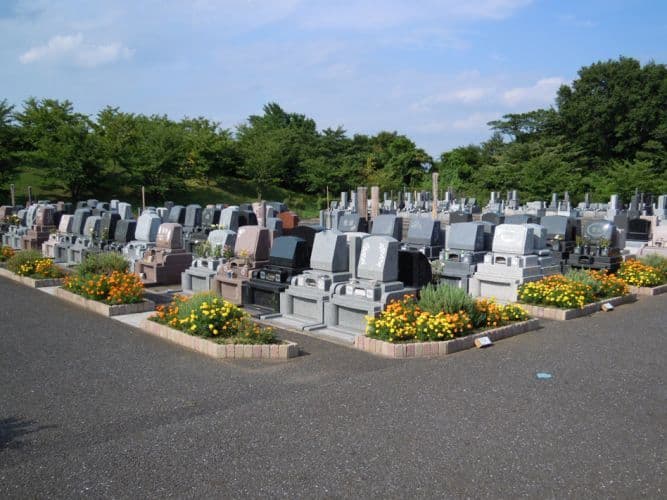 岩槻光輪浄苑　自然豊かな美しい墓域