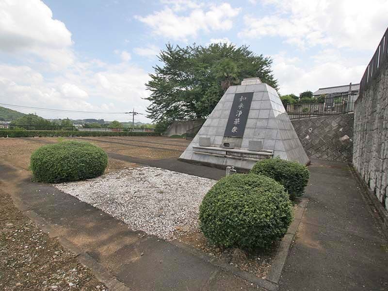小川町青山メモリアルパーク　苑内供養碑