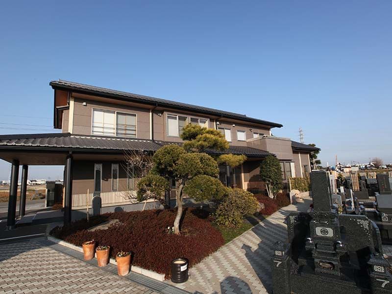 平塚中央霊園Ⅱ　法要施設も完備