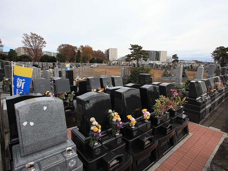 ひばりが丘浄苑　開放感のある苑内