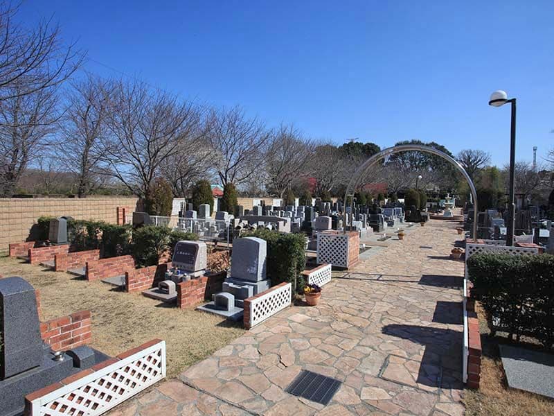 野田さくら霊園　バリアフリー設計の墓域