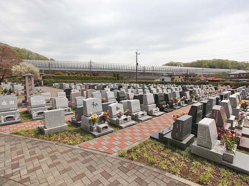 ひだまりの里　日当たりの良い閑静な霊園風景②