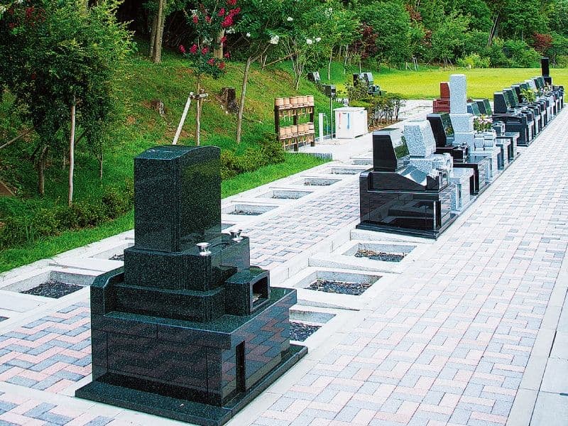 東京多摩霊園　緑豊かで自然を楽しめる墓域