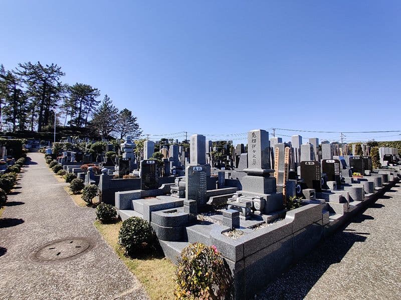 つばき霊園　和型墓石
