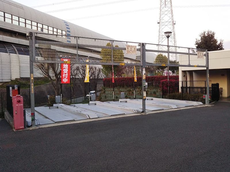 川口光輪メモリアル 永代供養墓「光」　専用駐車場完備