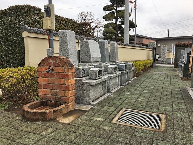 やすらぎ永久の碑　自由に使える水場