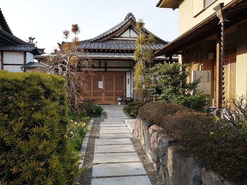 真勝院