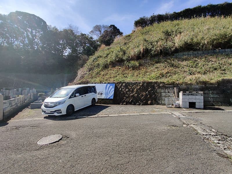 材木座霊園　車での来園ももちろん可能