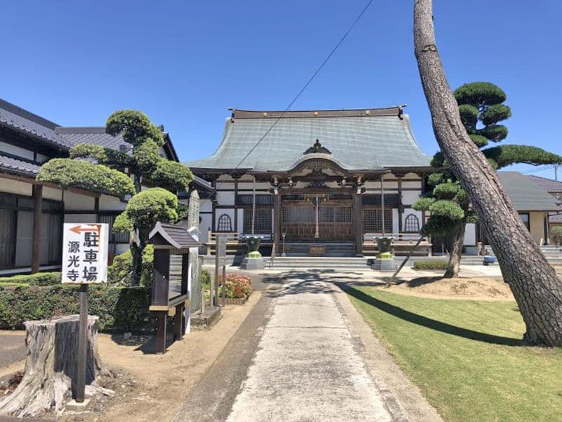 源光寺 のうこつぼ　フラットな参道
