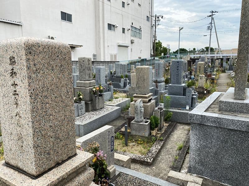 上田墓地