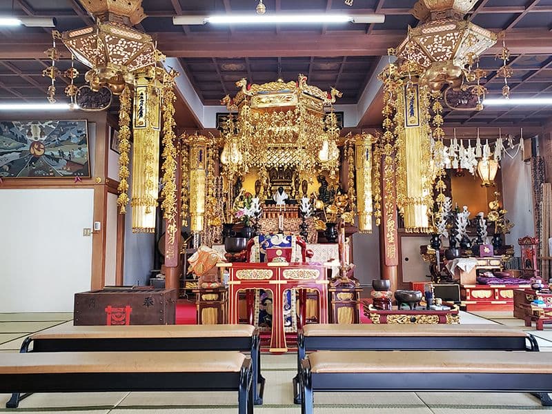真清浄寺の本堂