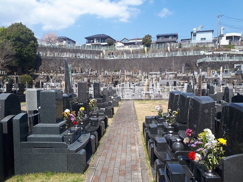 メモリアルパーククラウドあきる野　解放感溢れる墓域