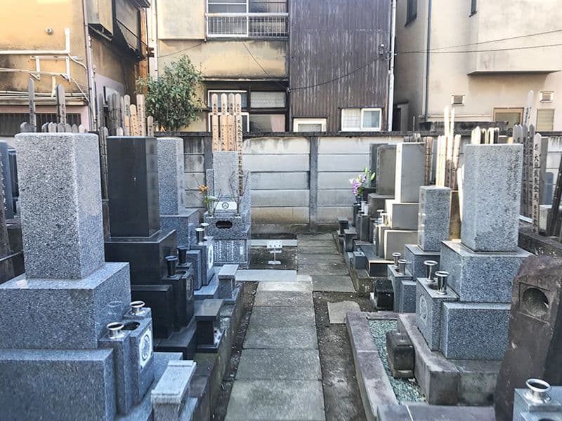 栄古山 香蓮寺