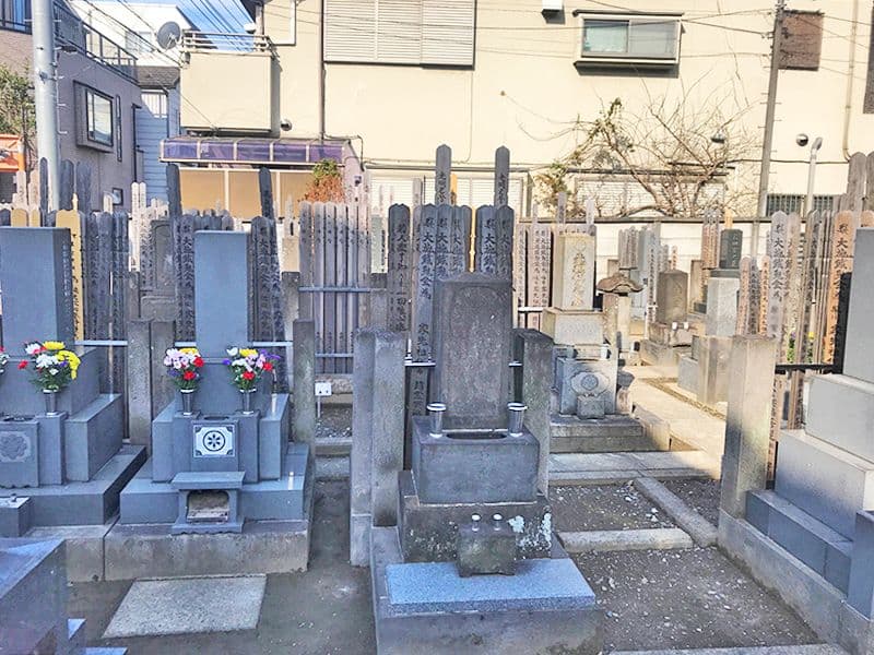 栄古山 香蓮寺