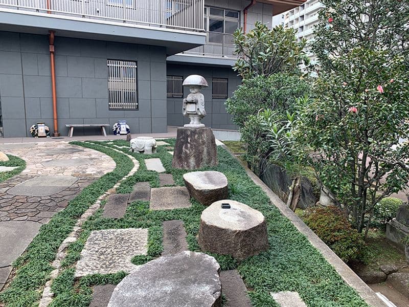普門山 慈眼寺