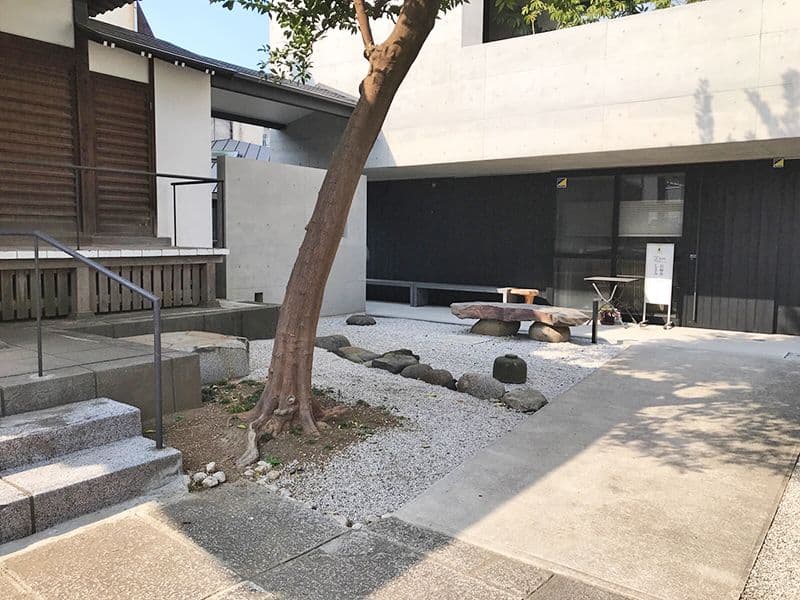 通入寺