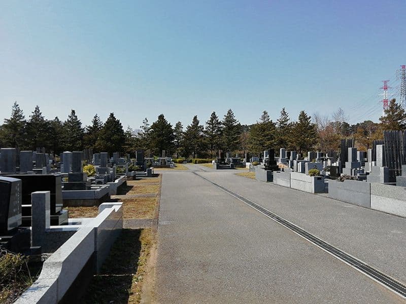 小室霊園