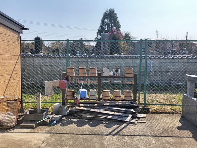 米本聖地霊園　水汲み場と参拝道具