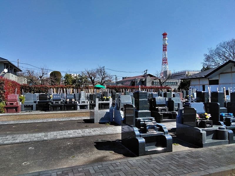 二度栗山墓苑　広々とした墓域