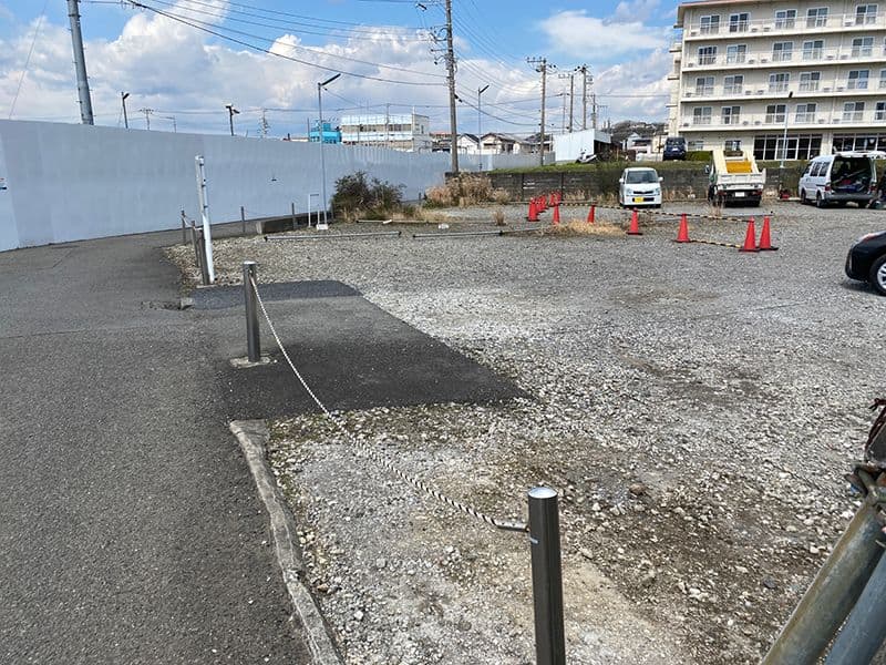 鵠沼共同墓地　駐車スペース