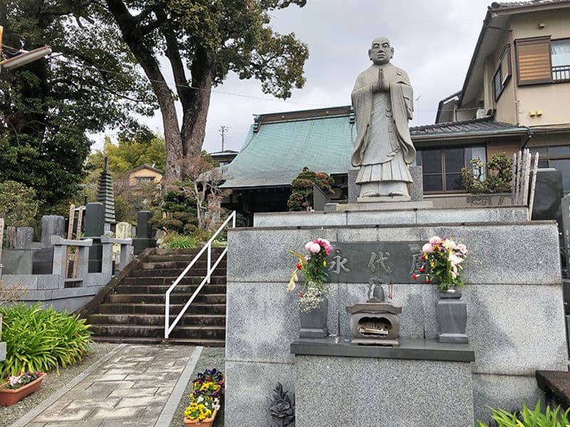 ロイヤル小田原樹木葬墓地