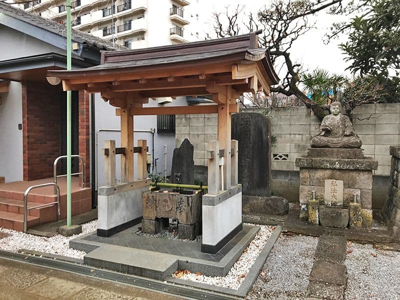 円光院墓苑