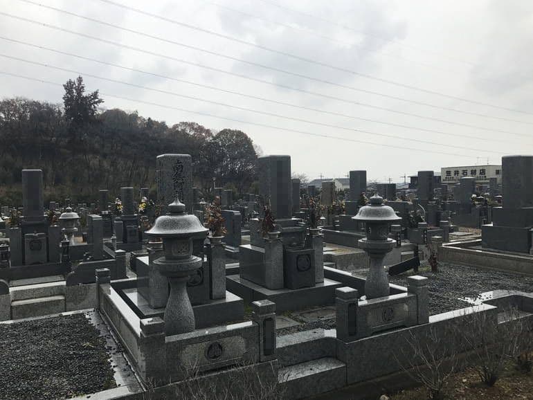 大阪狭山市営 西山霊園　園内風景