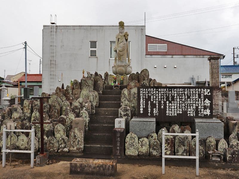 阿弥陀堂共同墓地