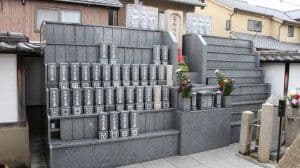 法園寺墓地