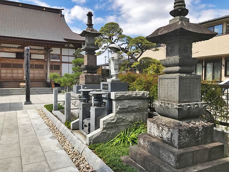 九品山勝曼寺