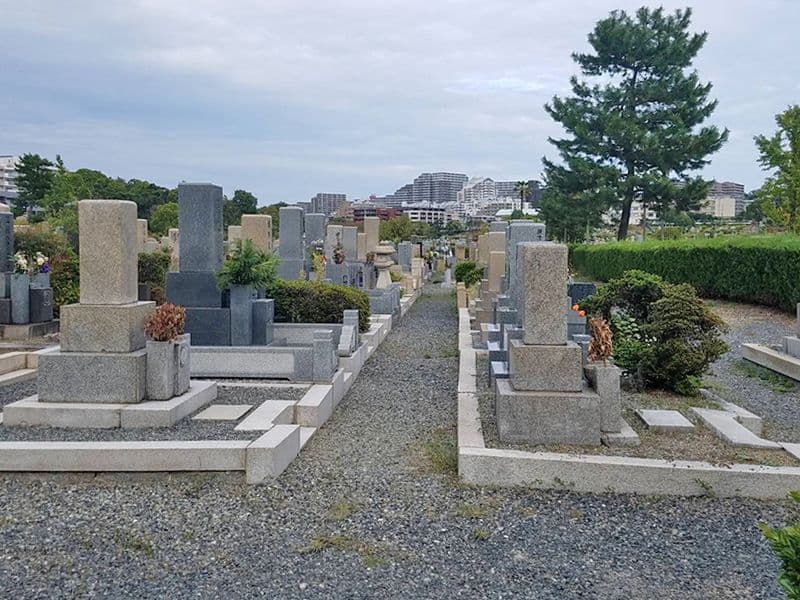 大阪市設 服部霊園