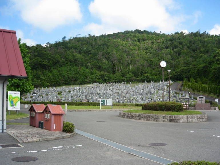 ひがしひろしま墓園