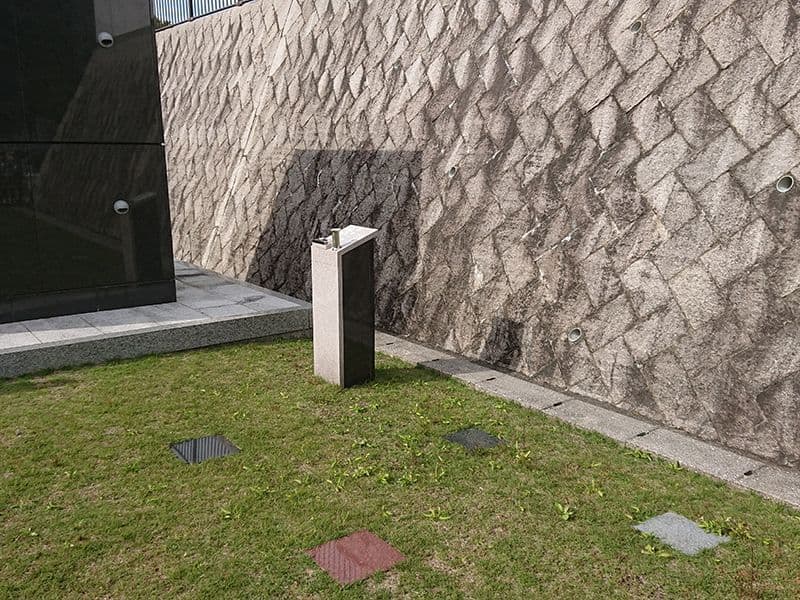 薬師院沼田墓苑