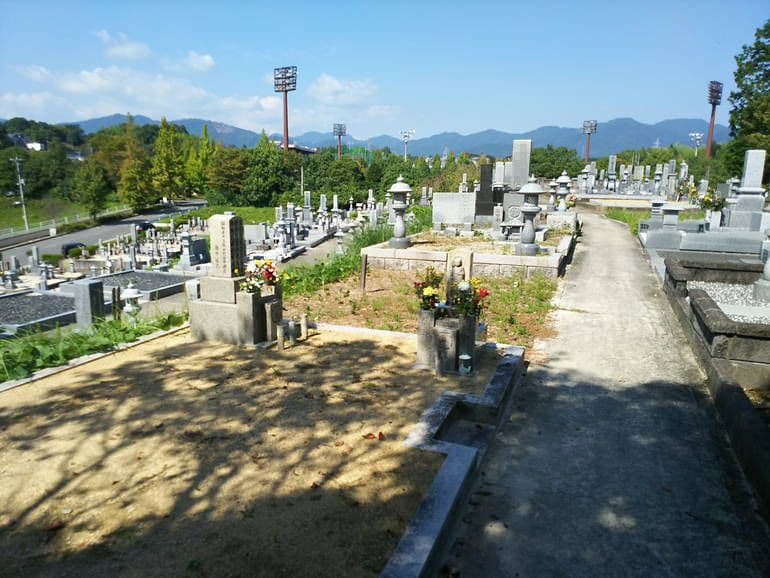 津山市営 志戸部墓地
