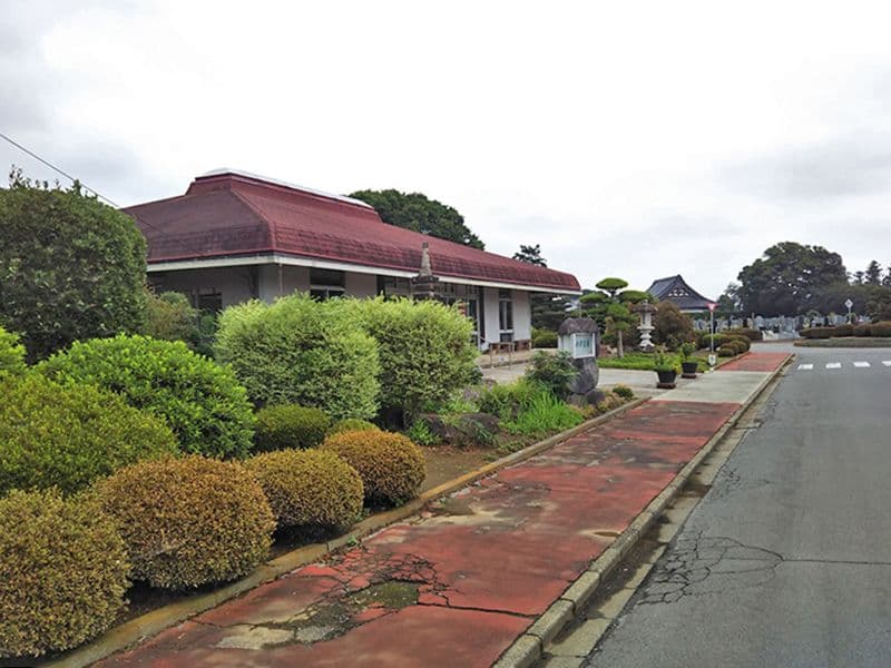 岡部霊園