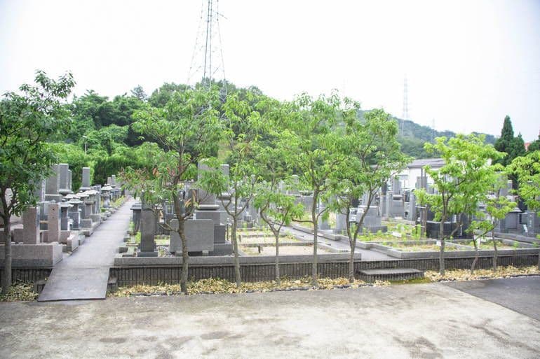 宝善院桜霊園