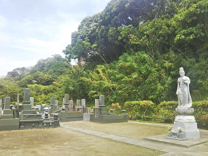 延寿寺墓苑