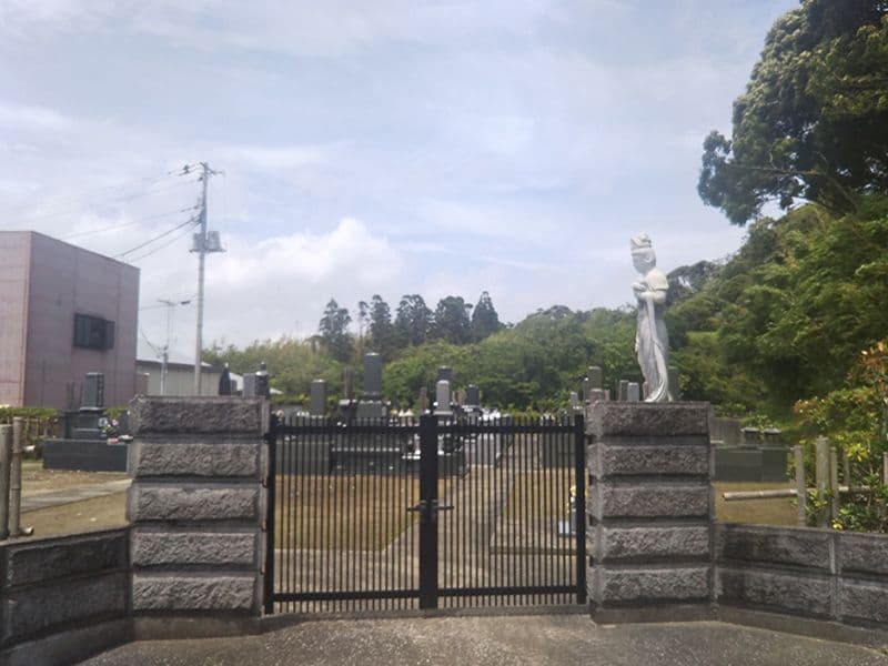 延寿寺墓苑