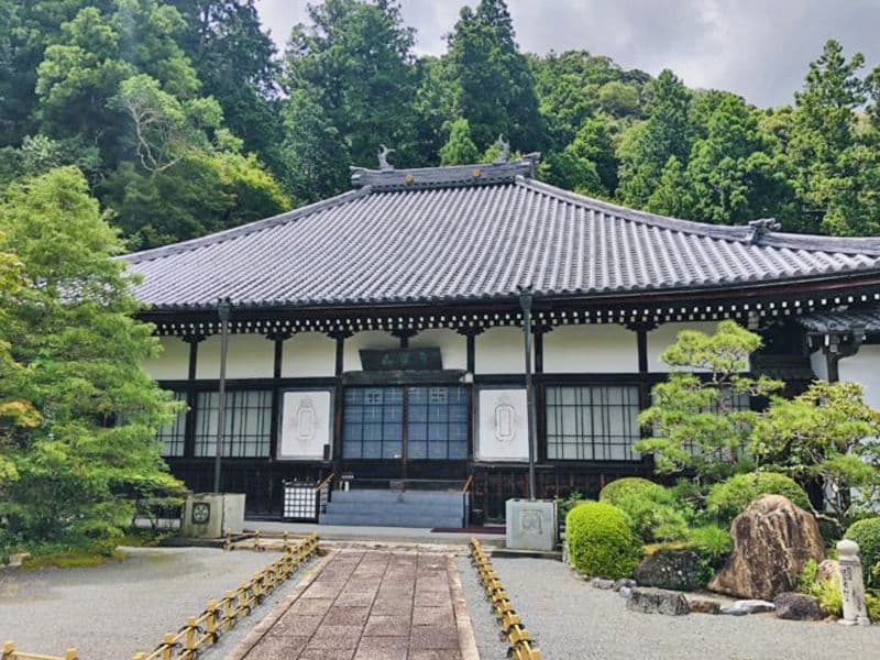 法泉寺 のうこつぼ