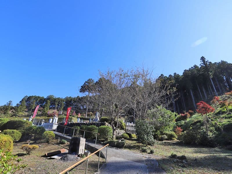 大忠院墓地