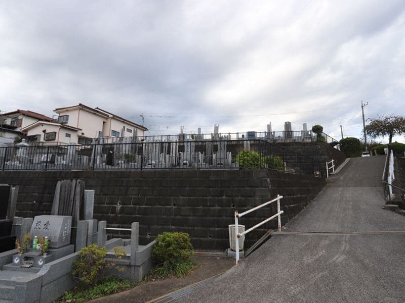秋川観音墓苑