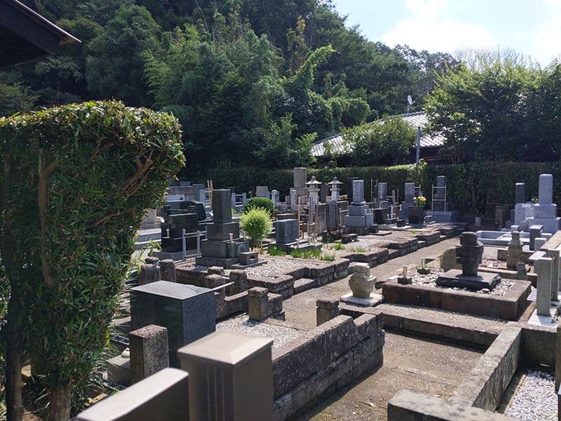 円覚寺白雲庵墓苑