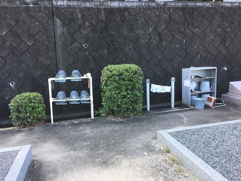 矢田えびす墓苑