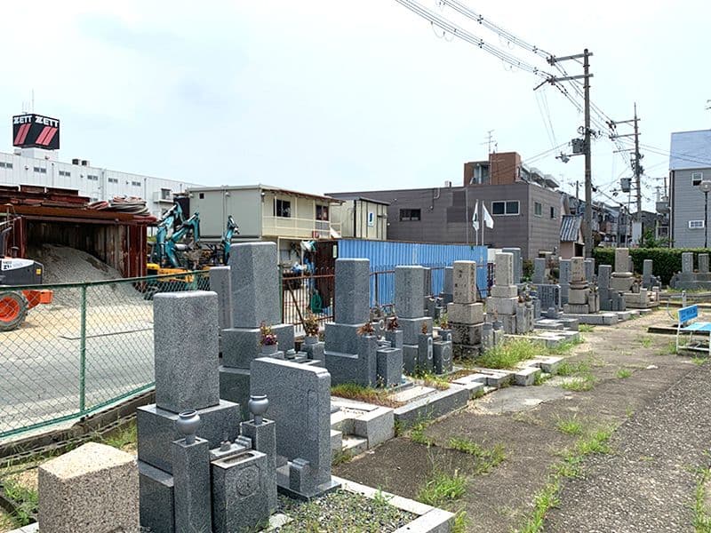 川俣墓地