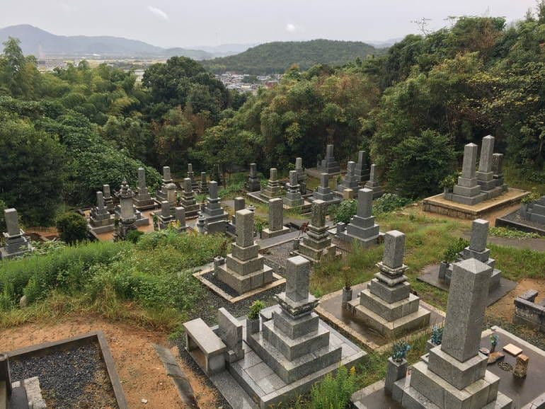防府市営 岡山墓地