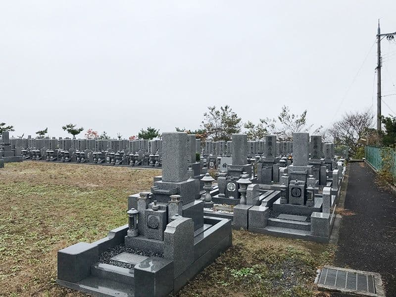 池田 慶光霊苑