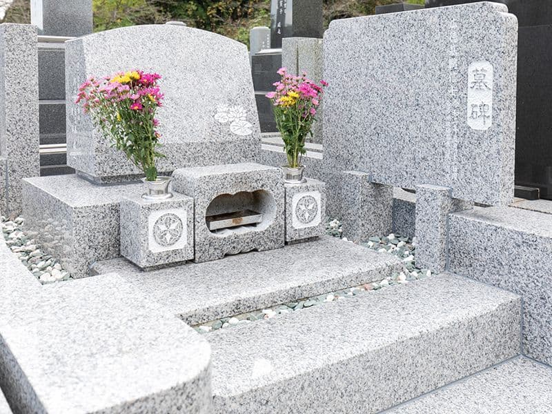 多摩聖地霊園