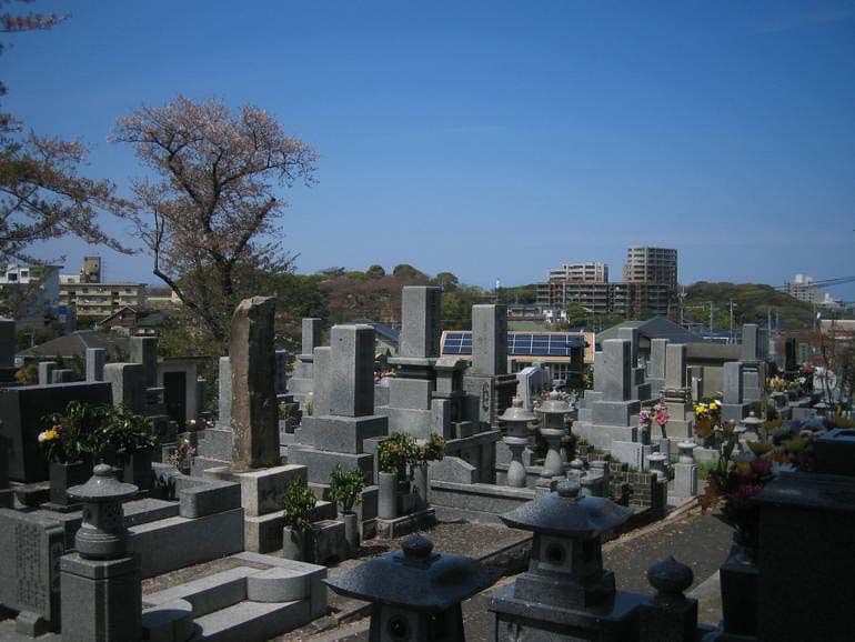 十三塚霊園