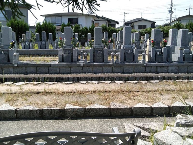 高槻広宣寺墓地