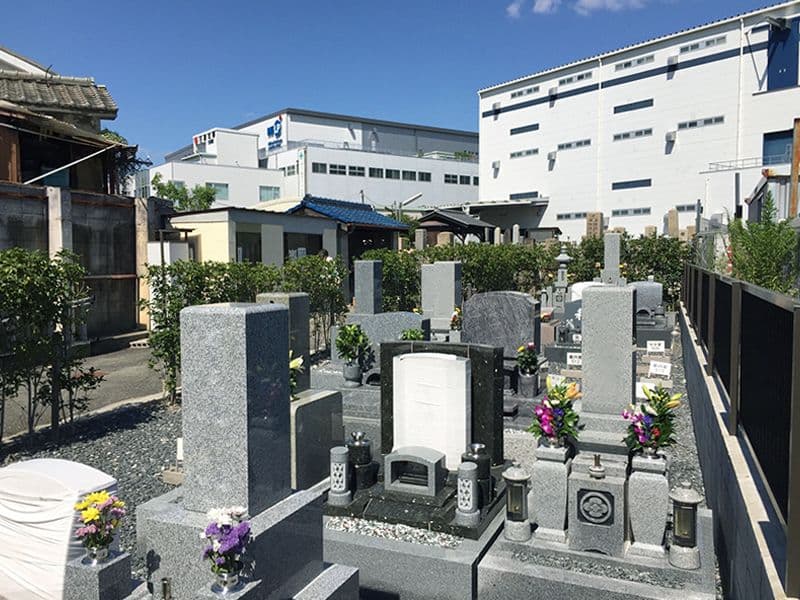 三津屋霊園